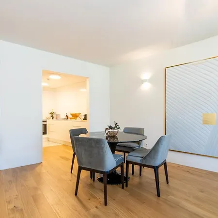 Apartamento Liberdade 12 By The Good Neighbour In *