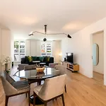 Liberdade 12 By The Good Neighbour In Lisboa