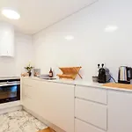 Liberdade 12 By The Good Neighbour In * Lisboa